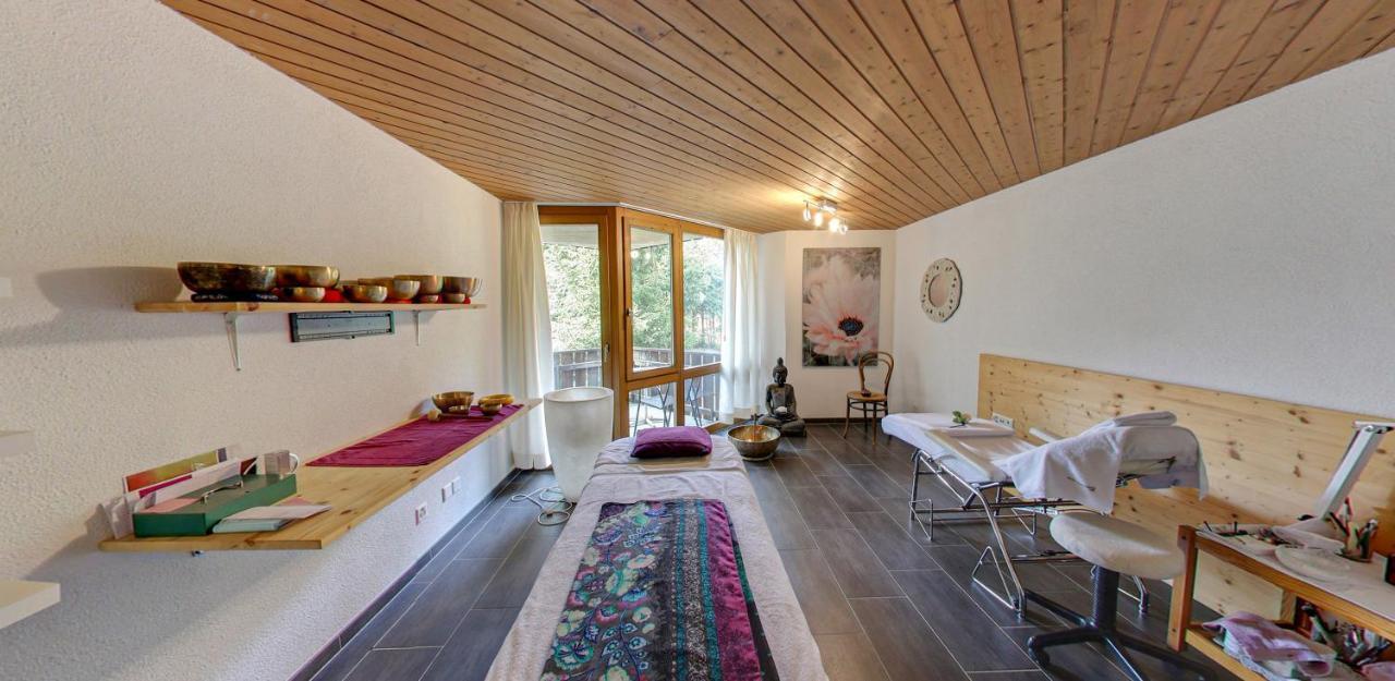 Catrina Hotel Дизентис Экстерьер фото